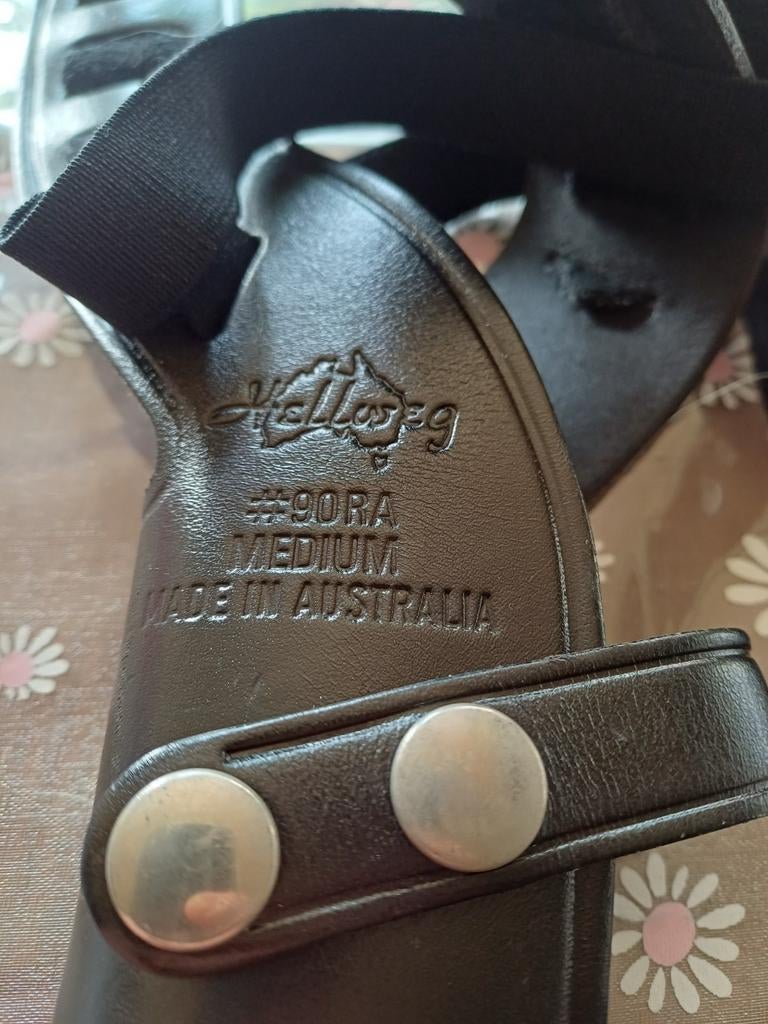 TE KOOP PROFESSIONELE SCHOUDELHOLSTER PISTOOL, Sport en Fitness, Schietsport-accessoires, Ophalen of Verzenden, Zo goed als nieuw