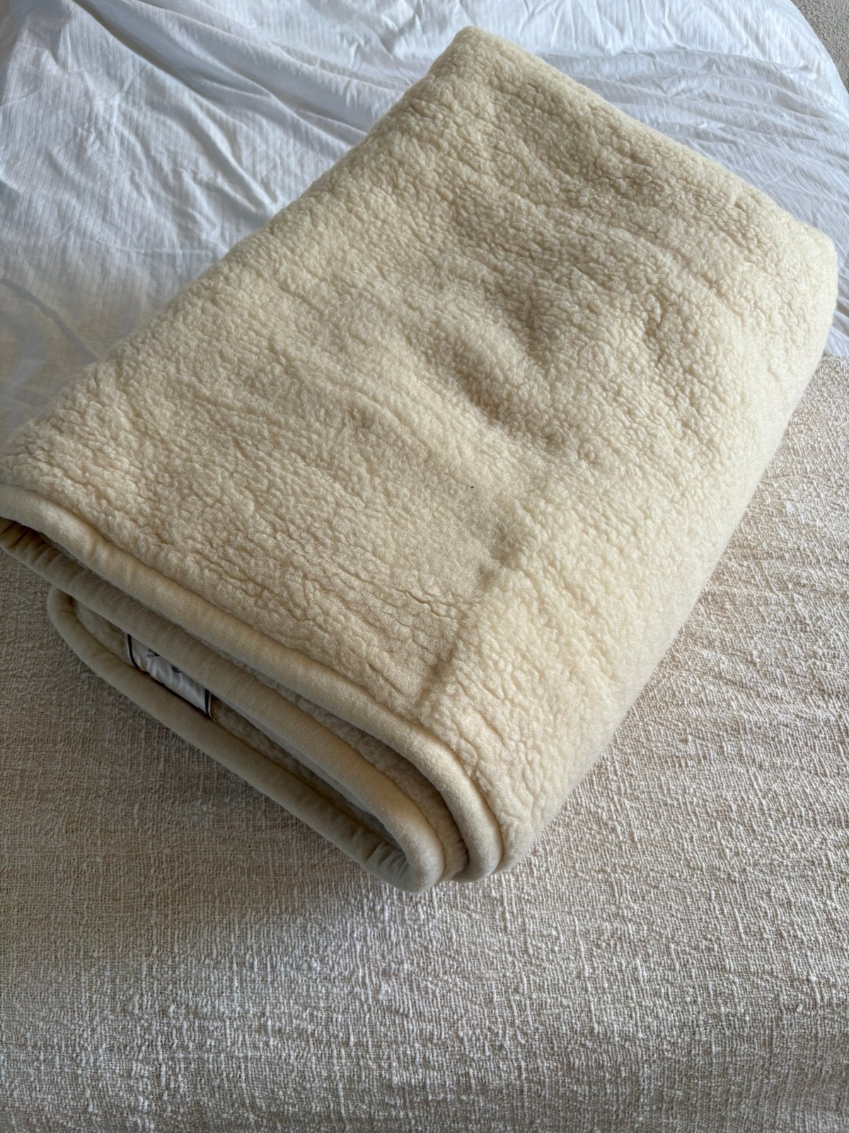 Merino wol deken schaapswol 100% wol 140x200 cm, Ophalen of Verzenden, Zo goed als nieuw