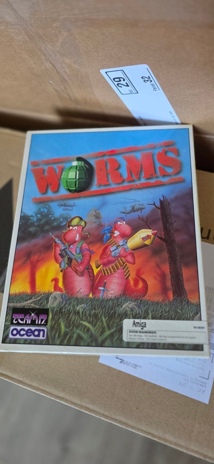 Worms Amiga - Klassieke Strategie Game (Compleet), Spelcomputers en Games, 2 spelers, Ophalen of Verzenden, Zo goed als nieuw