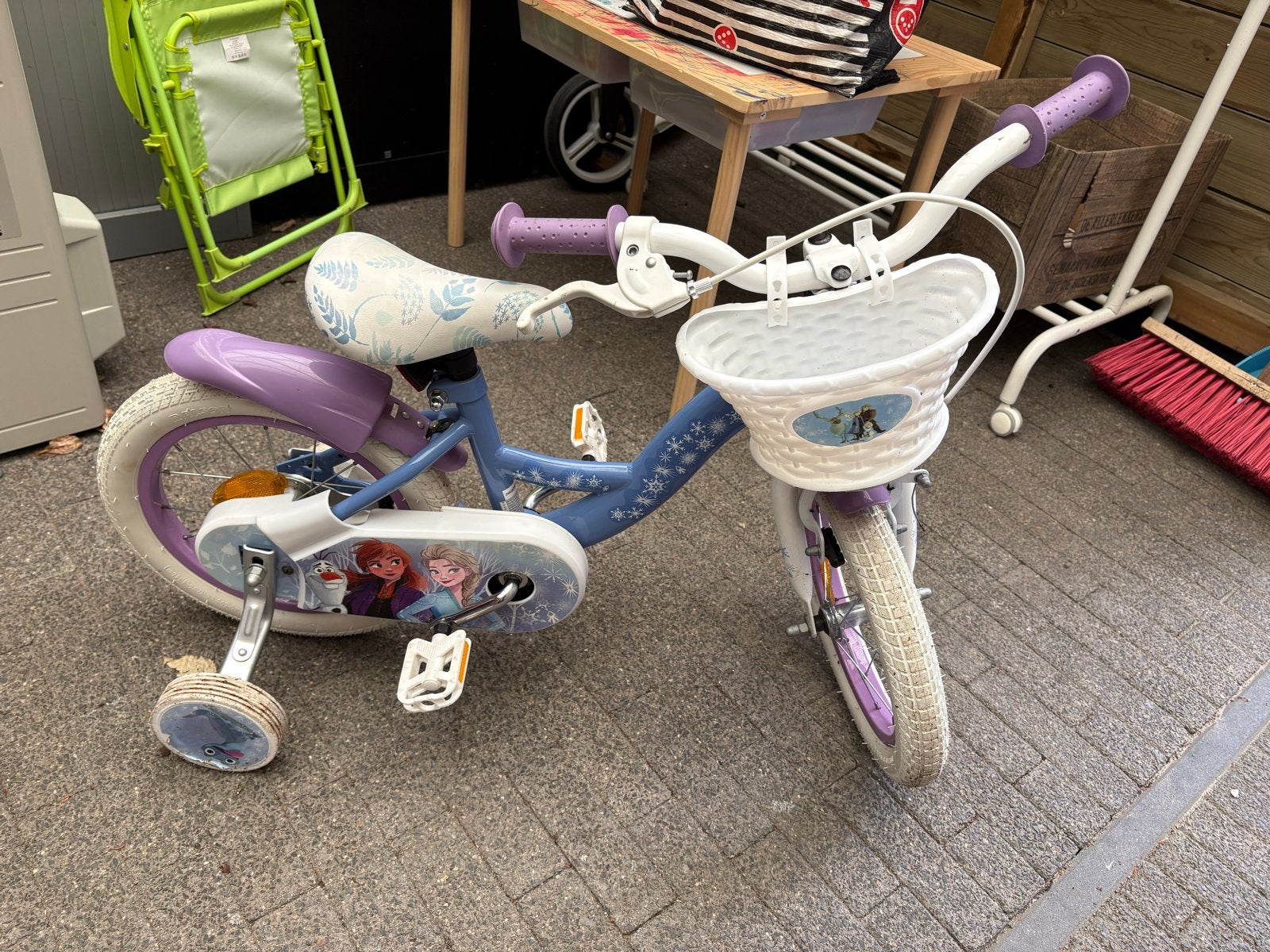 Disney Frozen 2 Meisjesfiets 12 inch Blauw Paars, Fietsen en Brommers, Fietsen | Kinderfietsjes, Ophalen of Verzenden, Gebruikt