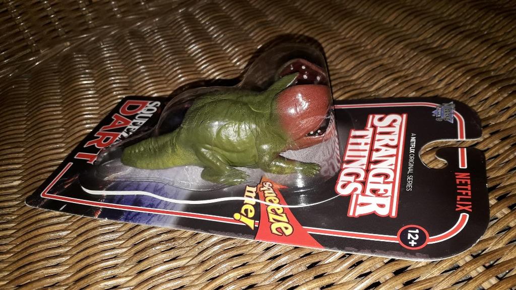 Stranger Things McFarlane Dart figuurtje, Ophalen of Verzenden, Zo goed als nieuw