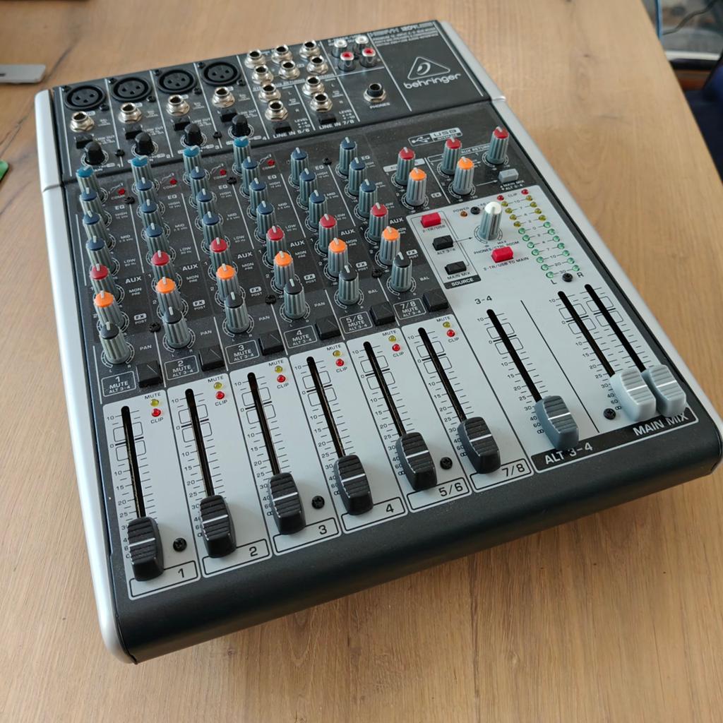Behringer Xenyx 1204usb mixer, Muziek en Instrumenten, Mengpanelen, Ophalen of Verzenden, Zo goed als nieuw, 10 tot 20 kanalen