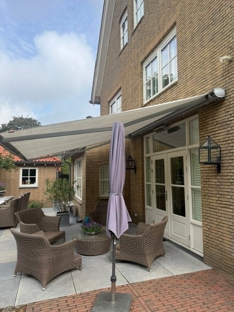 Weinor Knikarmscherm - 4,3m breed, 3,5m uitval, Tuin en Terras, Ophalen, Gebruikt, Elektrisch, 250 cm tot 450 cm