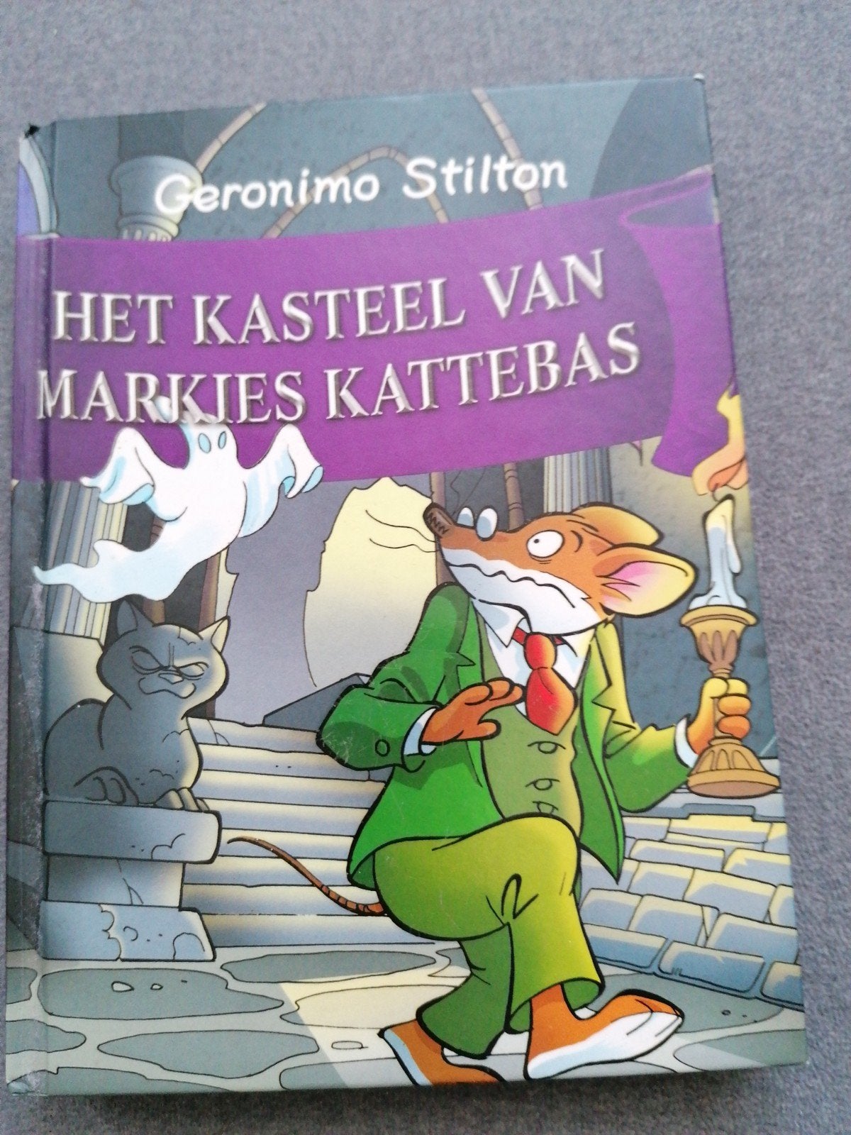 Geronimo Stilton - Het Kasteel van Markies Kattebas, Ophalen of Verzenden, Zo goed als nieuw, Geronimo Stilton, Fictie algemeen