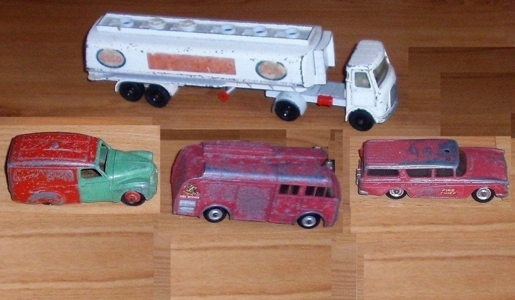Dinky Toys, 4 stuks, mag ook per stuk., Ophalen of Verzenden, Gebruikt, Auto, Dinky Toys