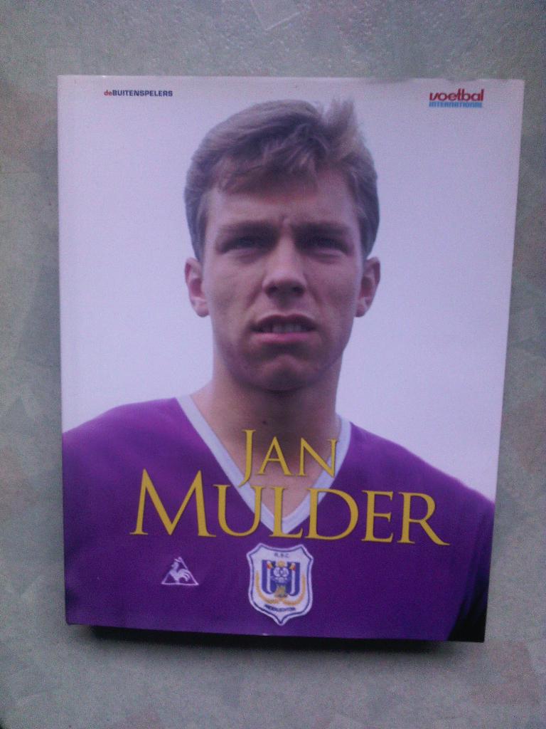 Voetbalboek - jan mulder - biografie( formaat stoeptegel), Ophalen of Verzenden, Zo goed als nieuw, Balsport