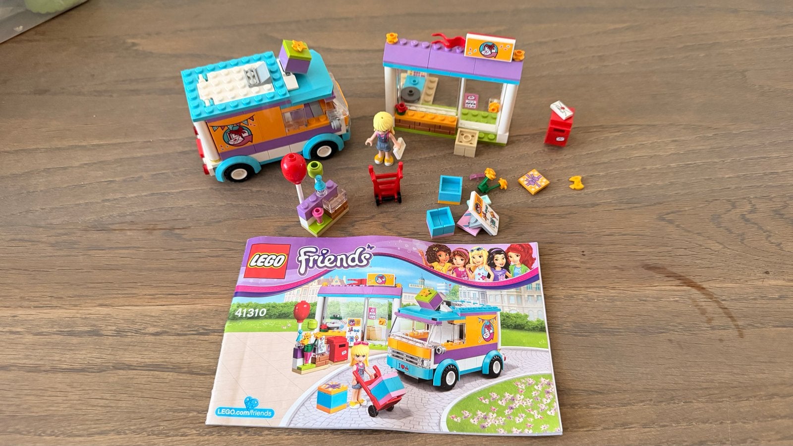 LEGO Friends 41310 Heartlake Cadeaushop, Lego, Friends, Ophalen of Verzenden, Zo goed als nieuw