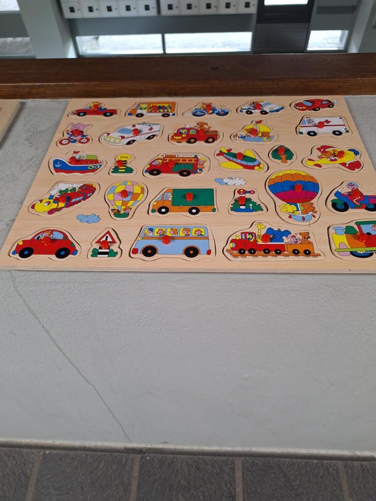 Kinderpuzzels, Ophalen