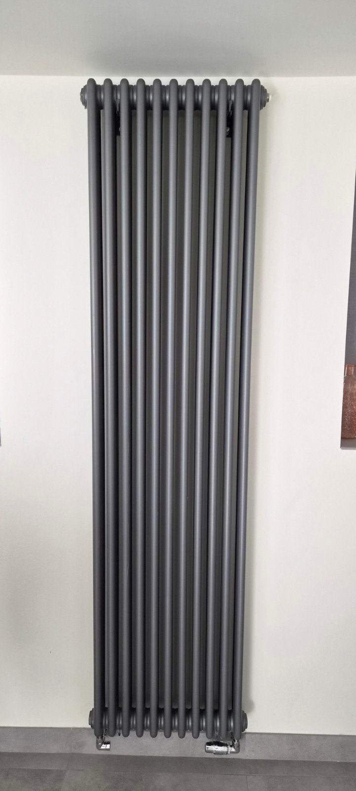Moderne verticale radiator, antracietgrijs, Doe-het-zelf en Verbouw, Verwarming en Radiatoren, Ophalen, Minder dan 60 cm, Radiator
