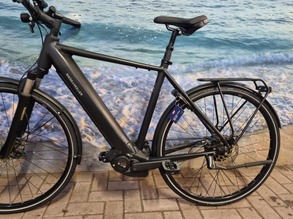 Foto 6 van Riese & Müller Roadster Vario, riem, Bosch cx middenmotor