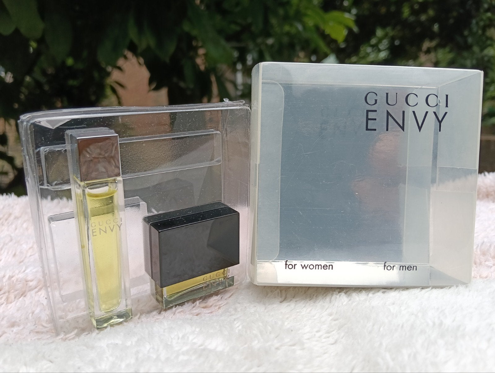 Gucci Envy Miniatuur Parfum Set (3ml EDT & 3ml Parfum), Ophalen of Verzenden, Zo goed als nieuw