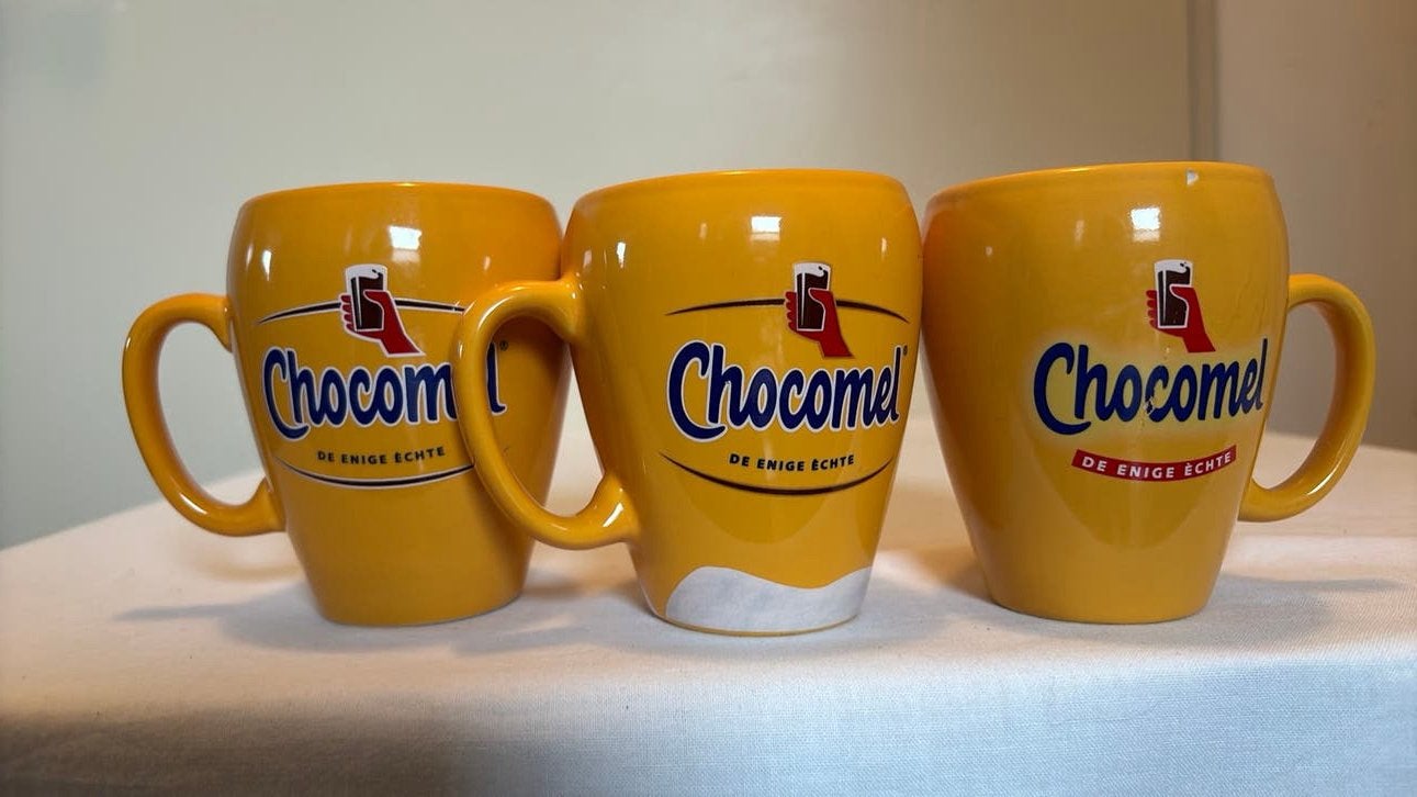 3 originele Chocomel bekers, Verzamelen, Ophalen of Verzenden, Zo goed als nieuw, Gebruiksvoorwerp