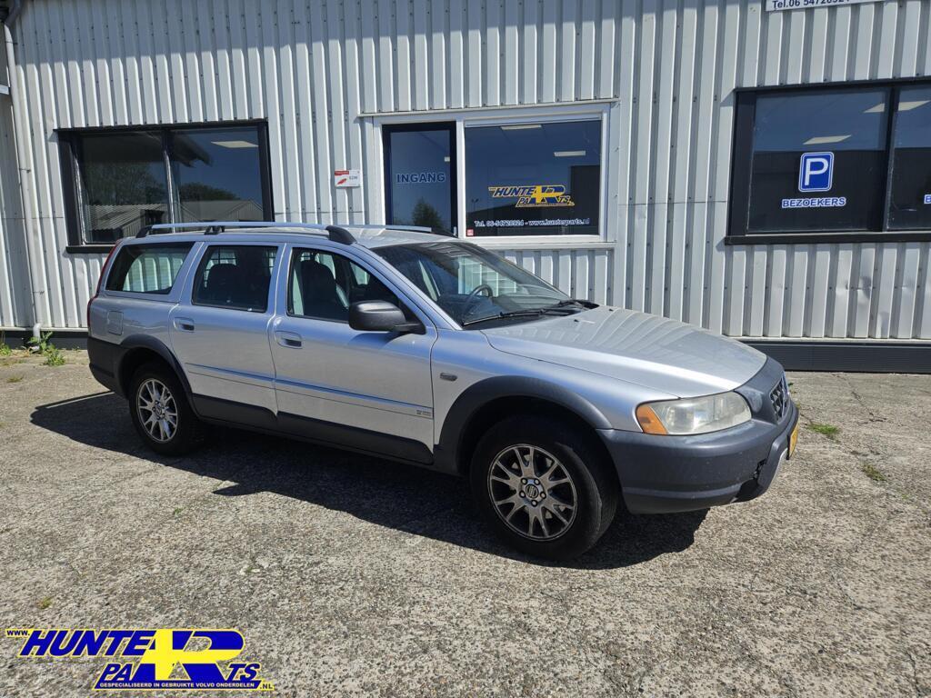 Volvo XC70 2.4 D5 Kleurcode 426, Gebruikt, Volvo, Volvo