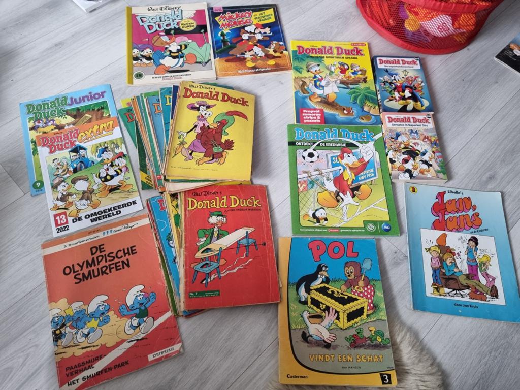 Grote partij Donald Duck & stripboeken – vintage en recent, Meerdere stripboeken, Ophalen of Verzenden, Gelezen