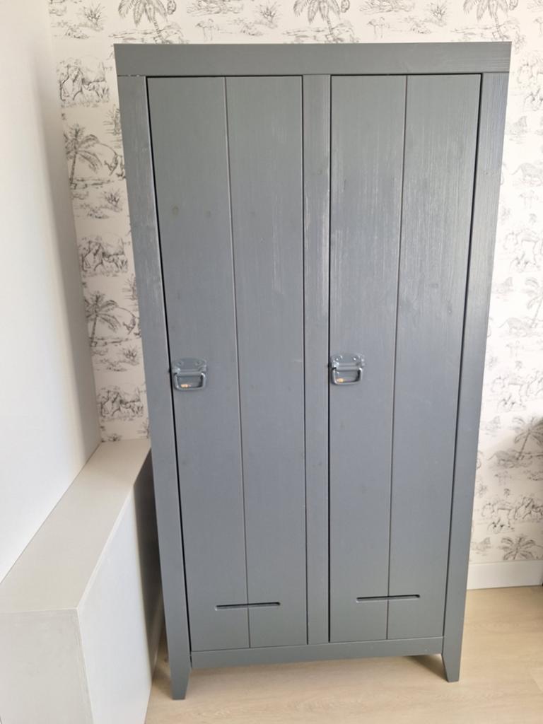 Massief grenen kluiskast, locker kast. 190x 95x44, Ophalen, 50 tot 100 cm, 25 tot 50 cm, Gebruikt