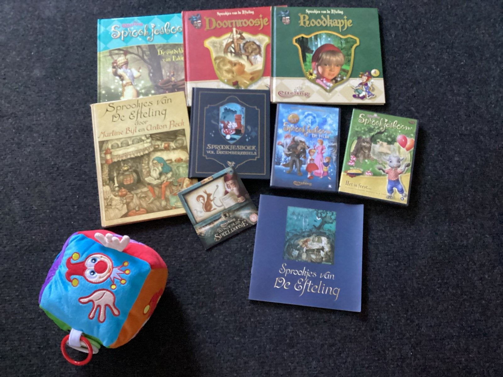 Efteling pakket: Sprookjesboeken, cd's, dvd's en Jokie kubus, Ophalen of Verzenden, Zo goed als nieuw