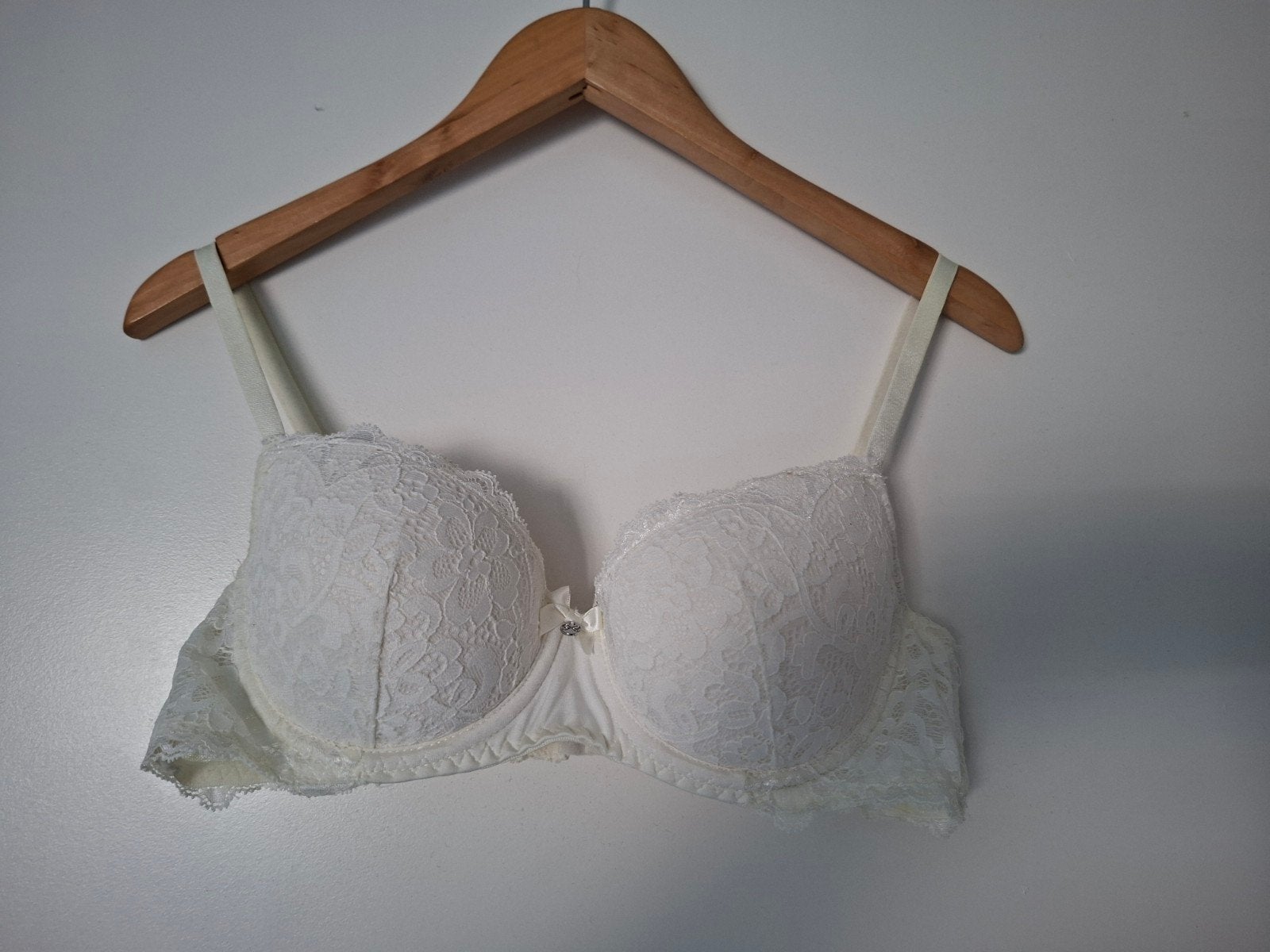 Mooie creme b.h maat 75b van hunkemoller, Hunkemöller, Ophalen of Verzenden, Beige, BH