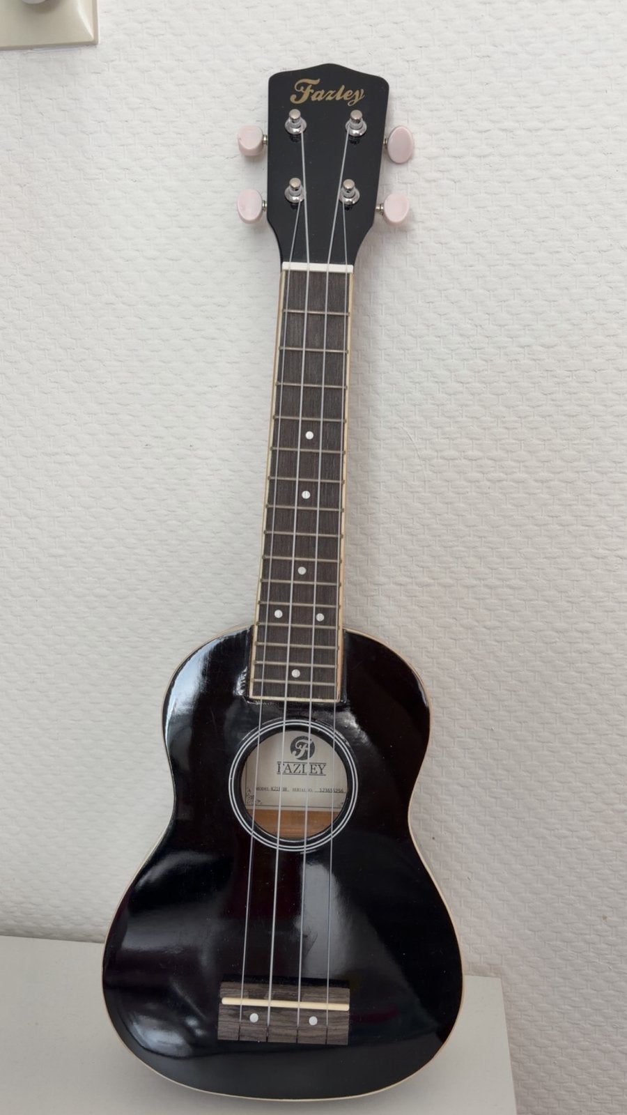 ukelele Fazley - Model K21B-W, Ophalen of Verzenden, Zo goed als nieuw, Overige typen