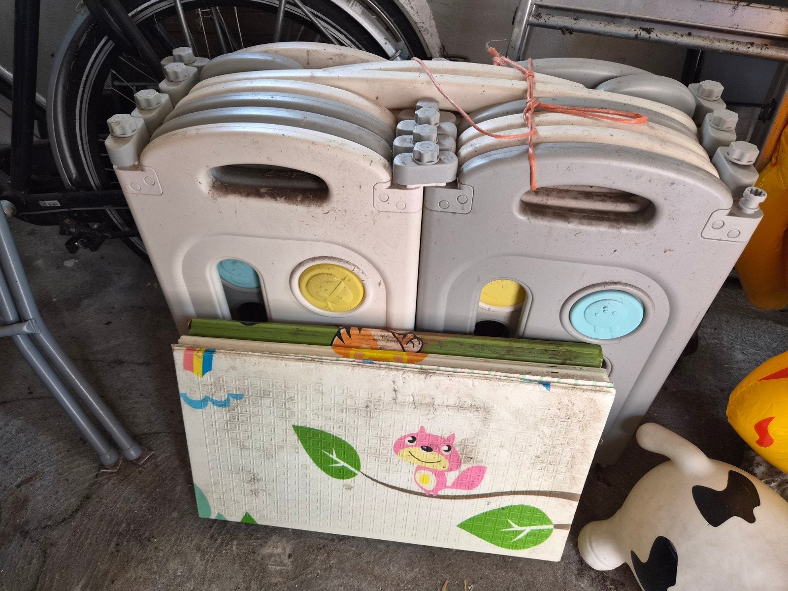 Costway Grondbox/Speelbox - 164x154x64 cm, Kinderen en Baby's, Ophalen, Gebruikt, Boxkleed