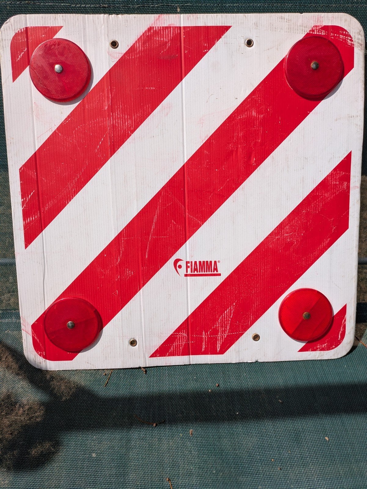 Fiamma waarschuwingsbord voor uitstekende lading, Ophalen, Gebruikt
