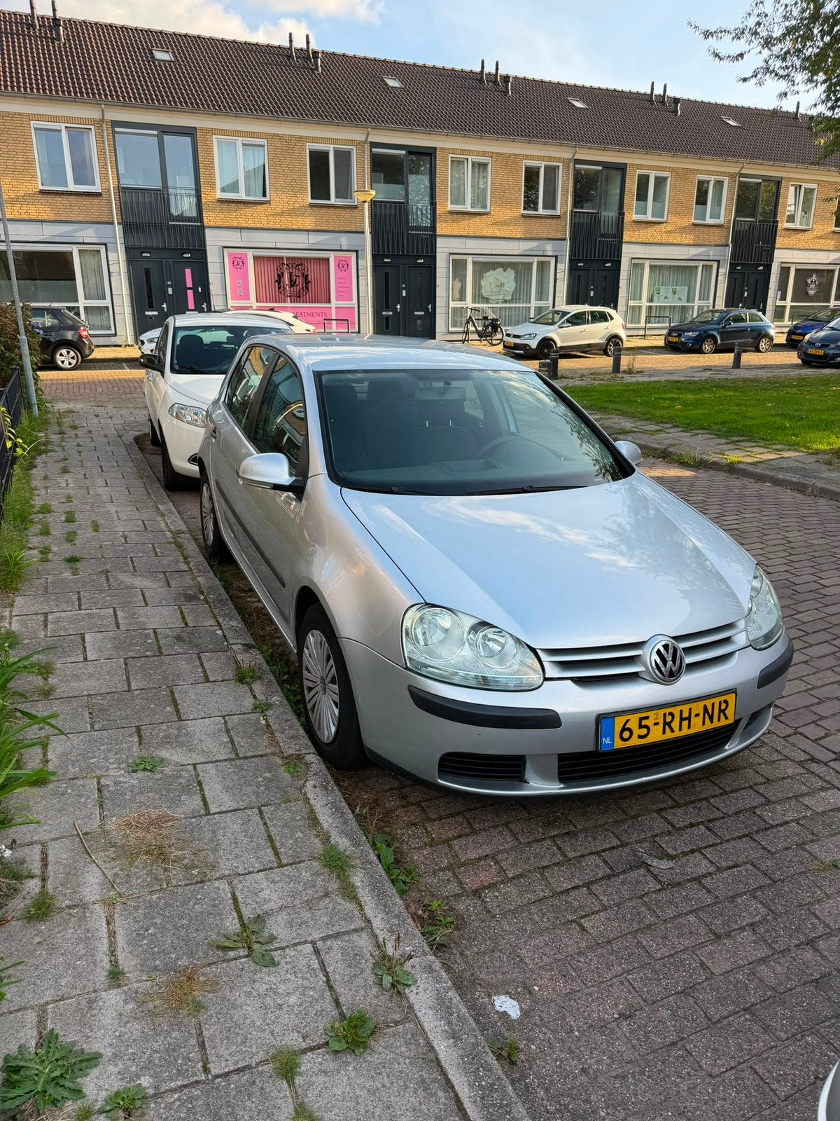 Volkswagen Golf 1.4 FSI 66KW 5D 2005 Grijs ( GOED LEZEN), Auto's, Voorwielaandrijving, 4 cilinders, 620 kg, Handgeschakeld