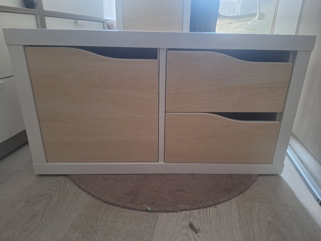Wand of staande kasten van ikea, Ophalen, Minder dan 50 cm, Zo goed als nieuw, Minder dan 100 cm