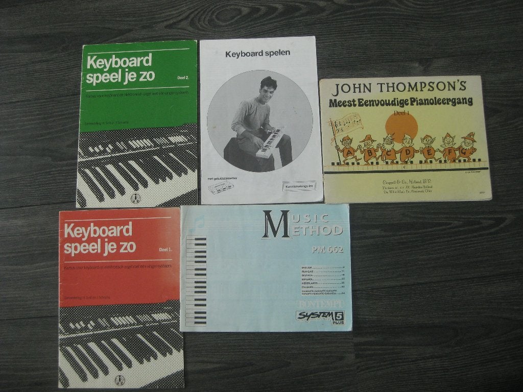 muziekboek, Ophalen of Verzenden, Zo goed als nieuw, Les of Cursus, Klassiek