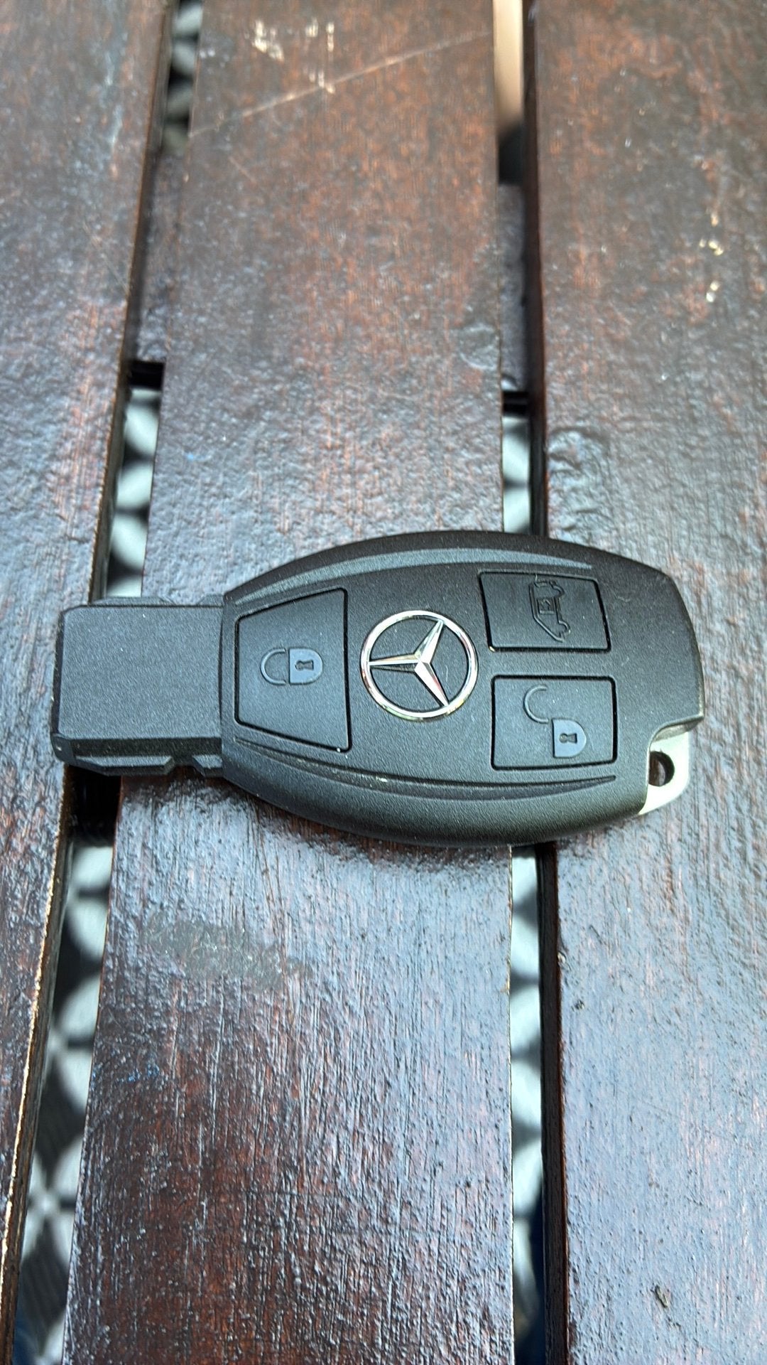 Mercedes benz sleutel (vito-tourer-sprinter) nieuw, Ophalen of Verzenden, Nieuw