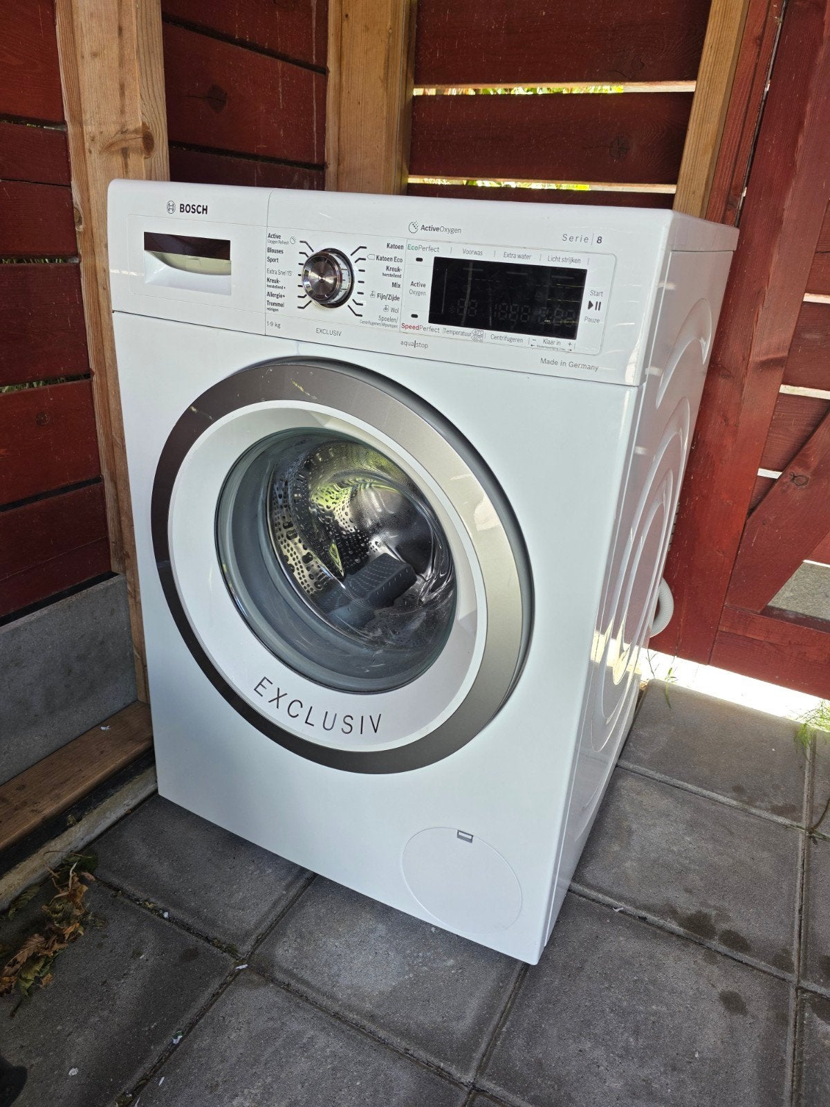 Bosch Serie 8 Wasmachine - 9kg - Centrifugeert op katoen, Witgoed en Apparatuur, 8 tot 10 kg, Ophalen, 1200 tot 1600 toeren, 85 tot 90 cm