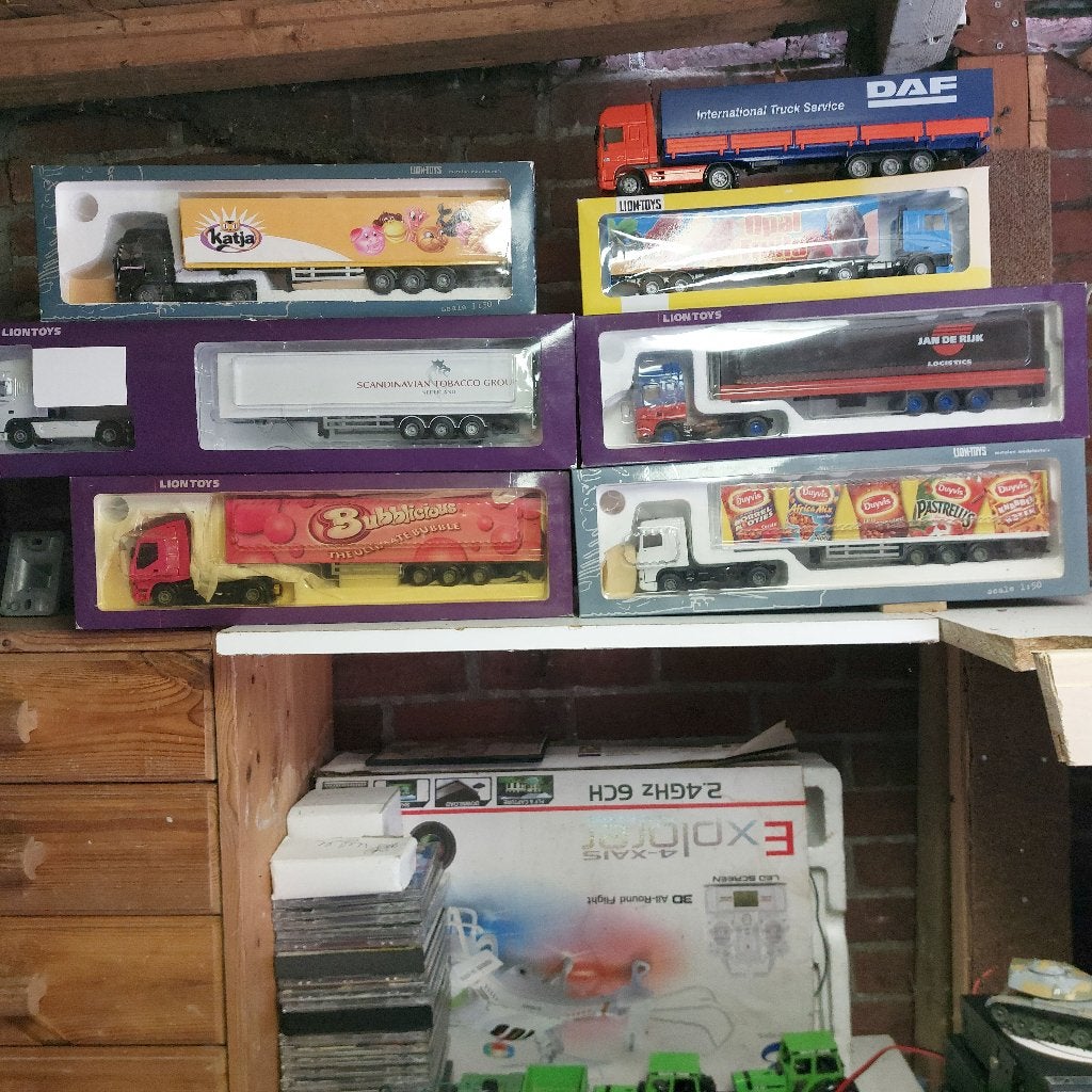 1.50, Hobby en Vrije tijd, Modelauto's | 1:50, Ophalen, Bus of Vrachtwagen