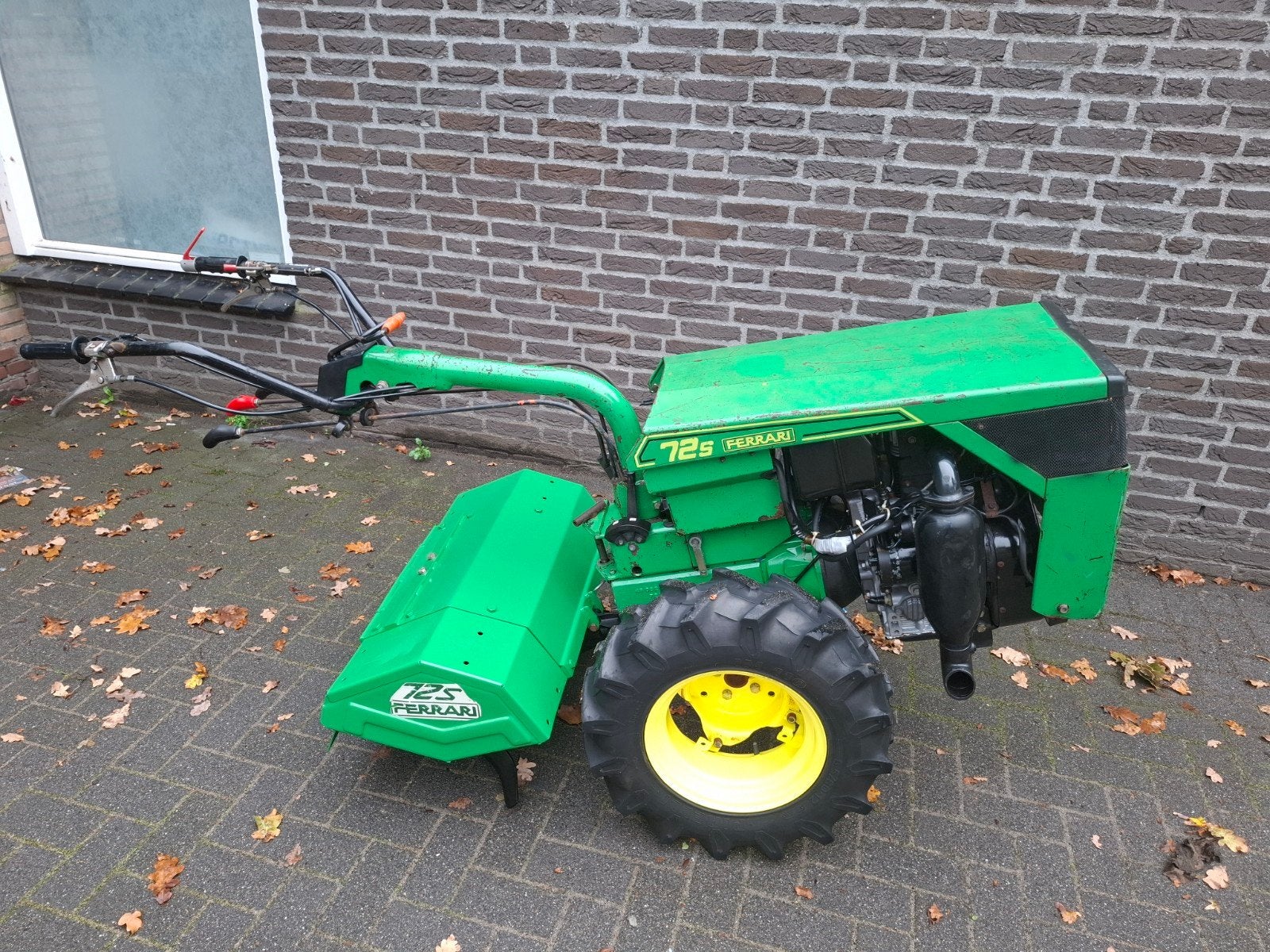 tuinfrees Ferrari 72S, Ophalen, Gebruikt