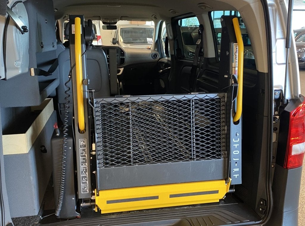Mercedes-Benz Vito VITO (bj 2017, automaat), Auto's, Mercedes-Benz, Automaat, Gebruikt, Origineel Nederlands, Diesel