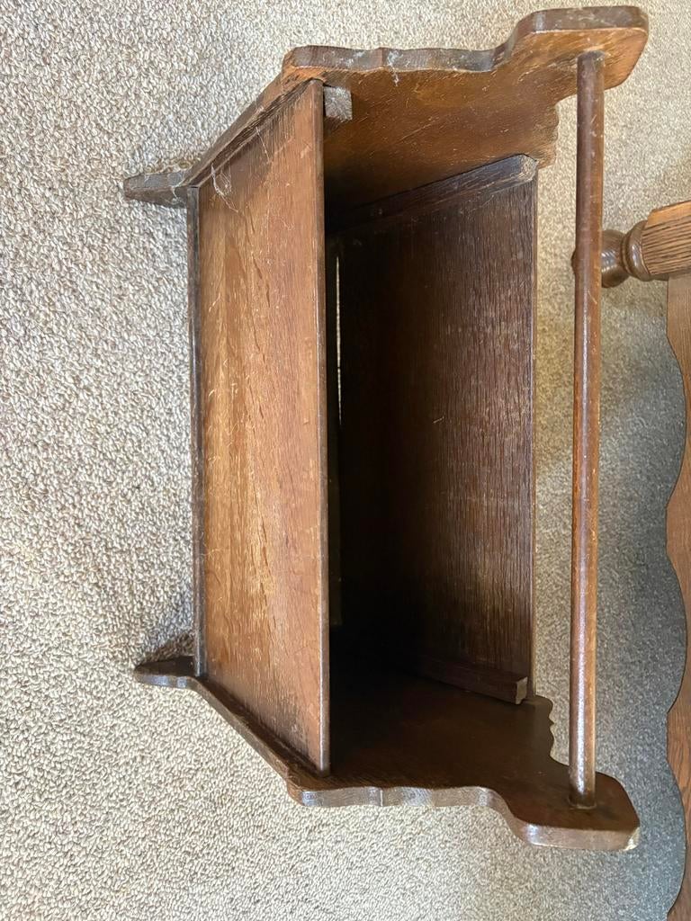 Antieke houten lectuurbak, Ophalen, Gebruikt