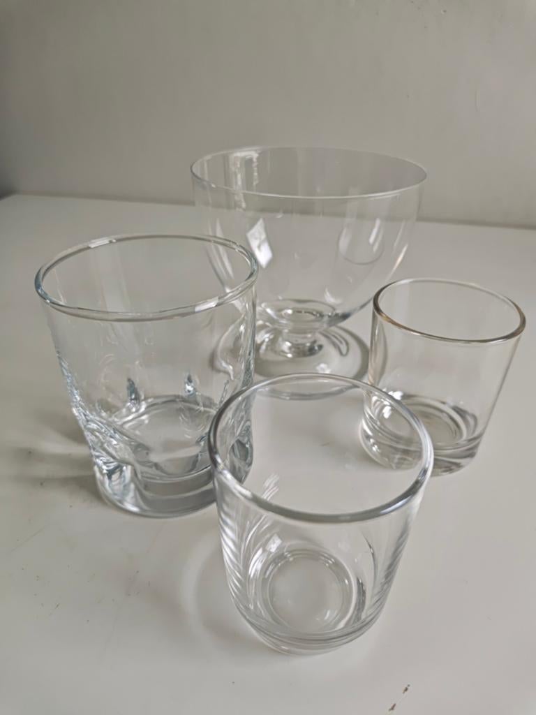 Diverse glazen set: 4 stuks (drinkglazen en schaal), Ophalen of Verzenden