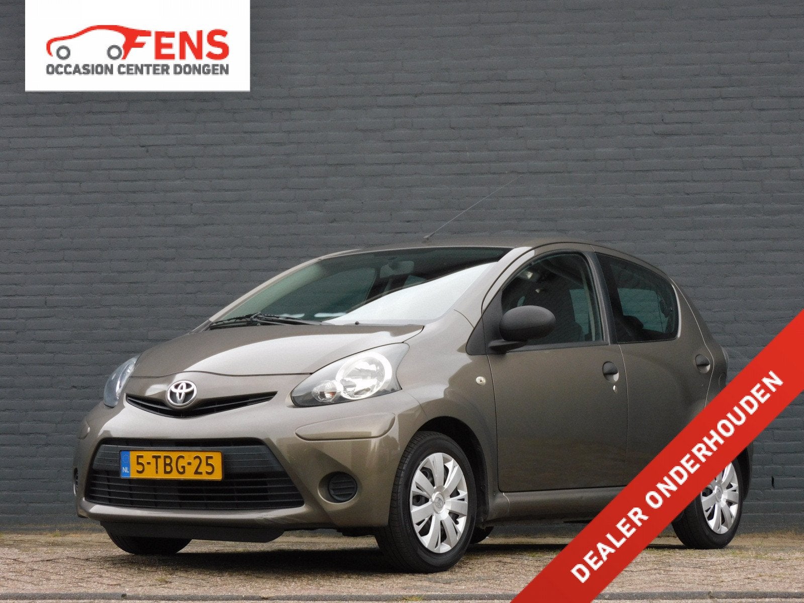 Toyota Aygo 1.0 VVT-i Now TOPSTAAT! 2e EIGENAAR! DEALER ONDE, Auto's, Voorwielaandrijving, Euro 5, Gebruikt, Zwart