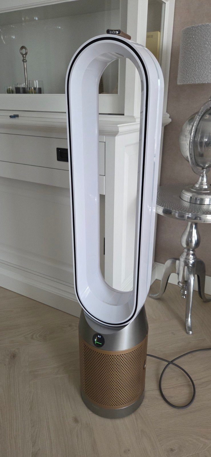 Dyson Purifier Cool 
TP09  PC2 De-NOx