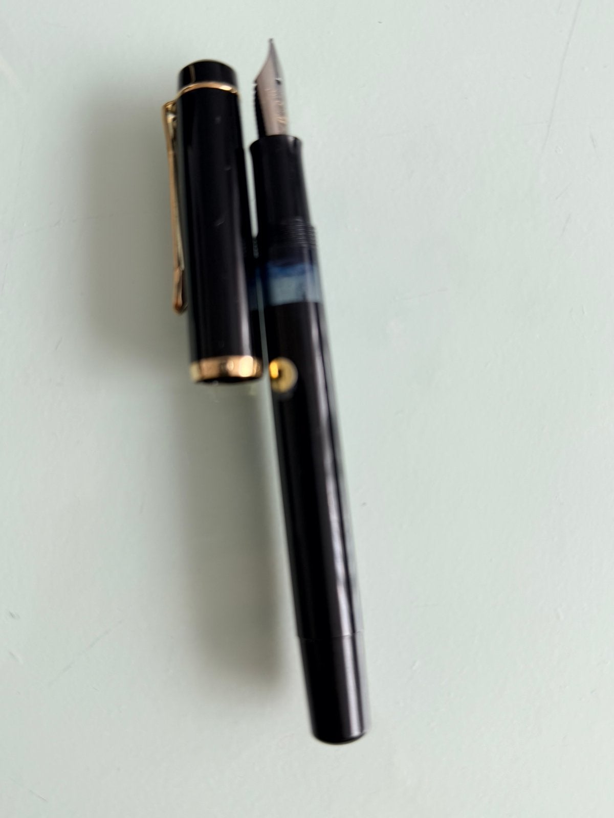 Foto 2 van Originele Pelikan M150 Vulpen (1993),Professioneel Gereinigd