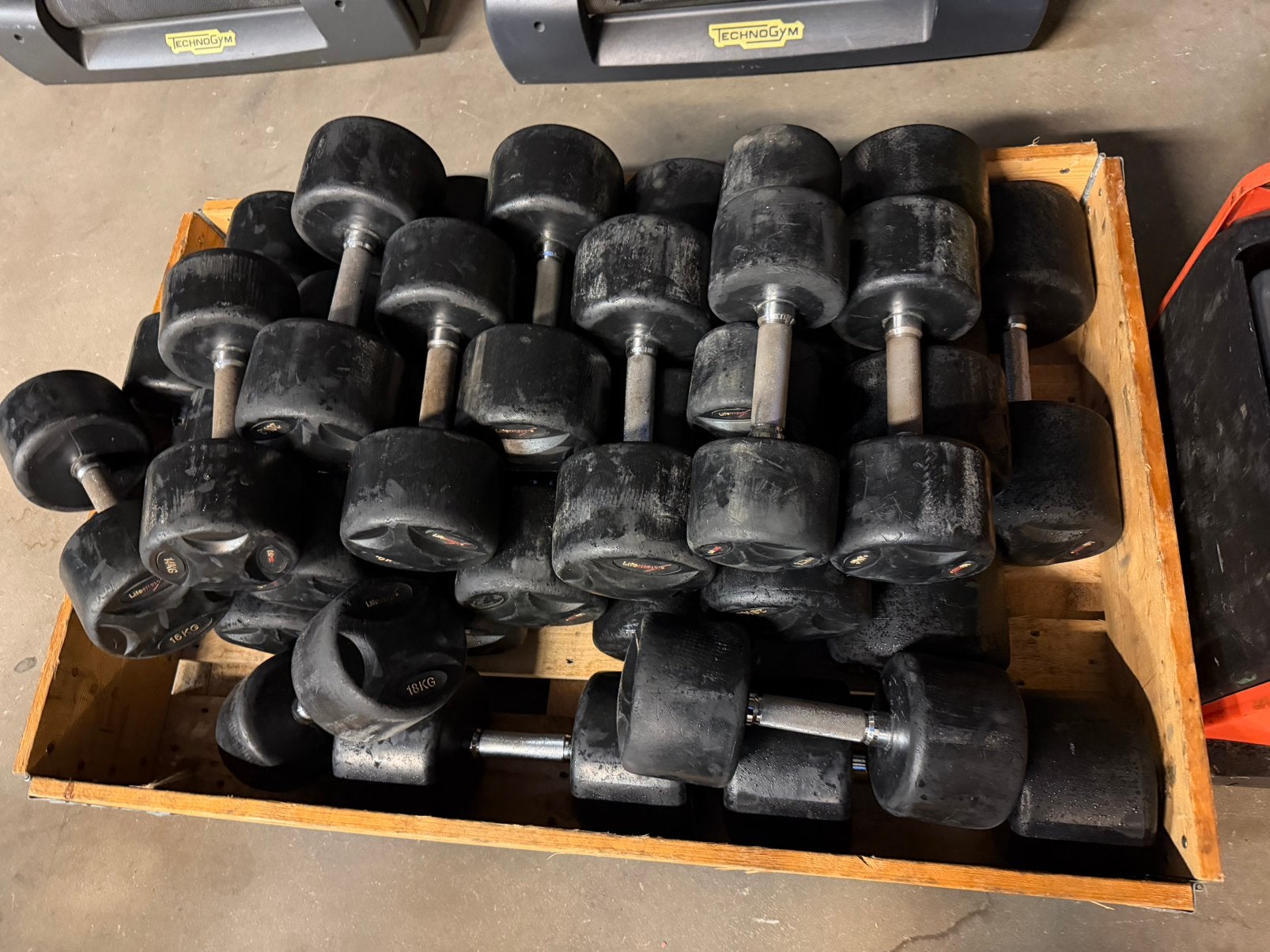 Lifemaxx Dumbells 12kg t/m 40kg, Sport en Fitness, Ophalen, Gebruikt, Dumbbell