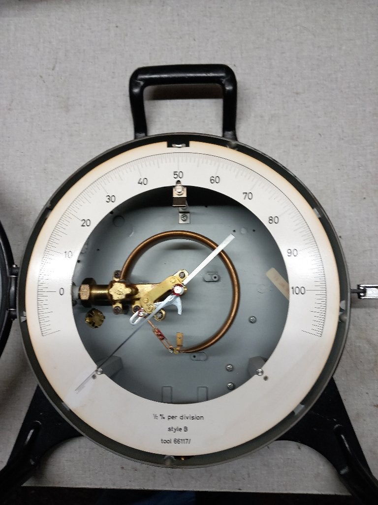 Koperen Bourdonbuismanometer, Antiek en Kunst, Ophalen of Verzenden
