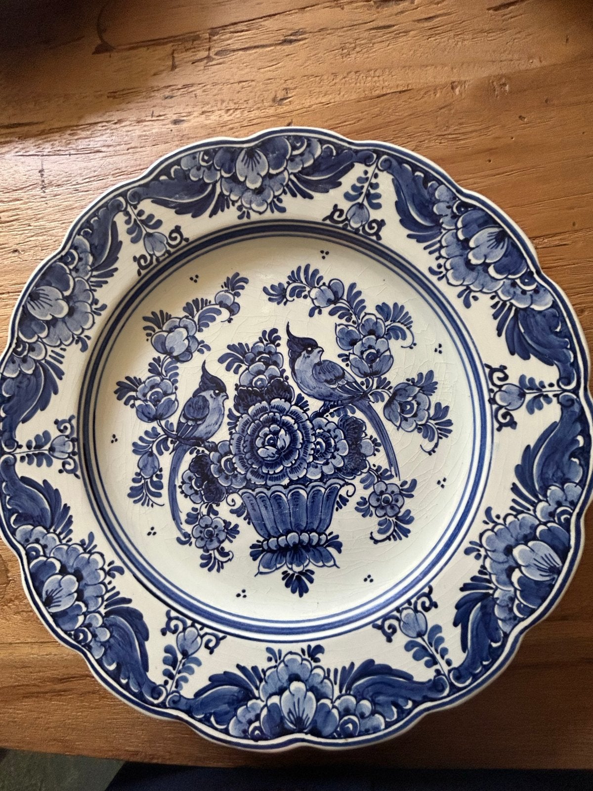 2 Delfts Blauw Handgeschilderd Sierborden met Vogels, Antiek en Kunst, Ophalen
