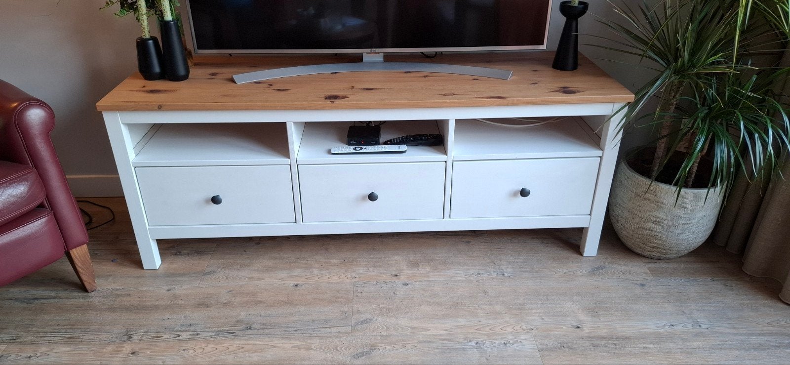 Ikea Hemnes TV Meubel - Wit met grenen blad, Ophalen, Gebruikt, 150 tot 200 cm, Minder dan 100 cm