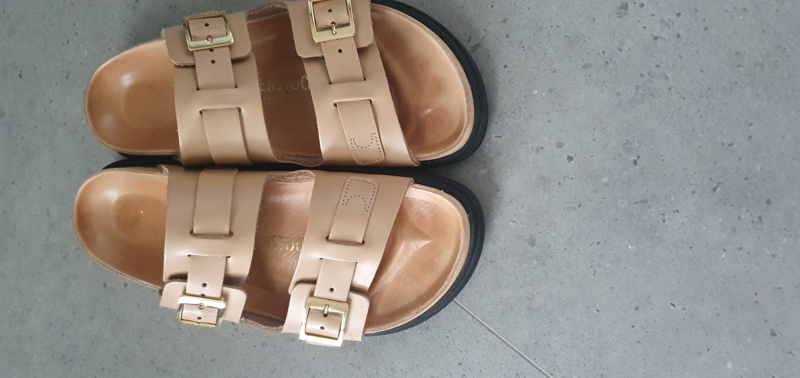 Birkenstock St Barths maat 40 beige, Kleding | Dames, Slippers, Beige, Nieuw, Ophalen of Verzenden