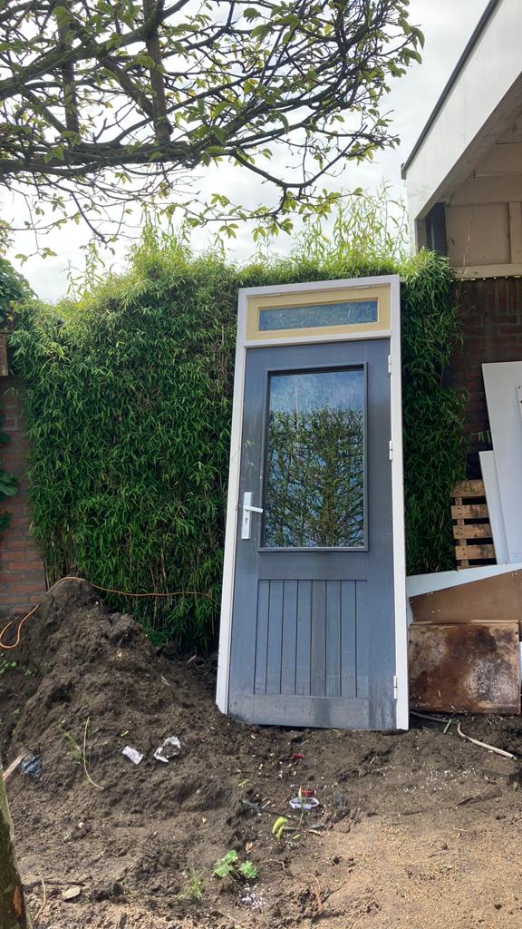 Schuurdeur, Doe-het-zelf en Verbouw, Deuren en Horren, Ophalen, Gebruikt, Buitendeur, 200 tot 215 cm