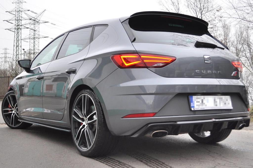 Voorlip spoiler sideskirt achterlip - Leon Cupra + FR 16-20, Auto diversen, Ophalen of Verzenden