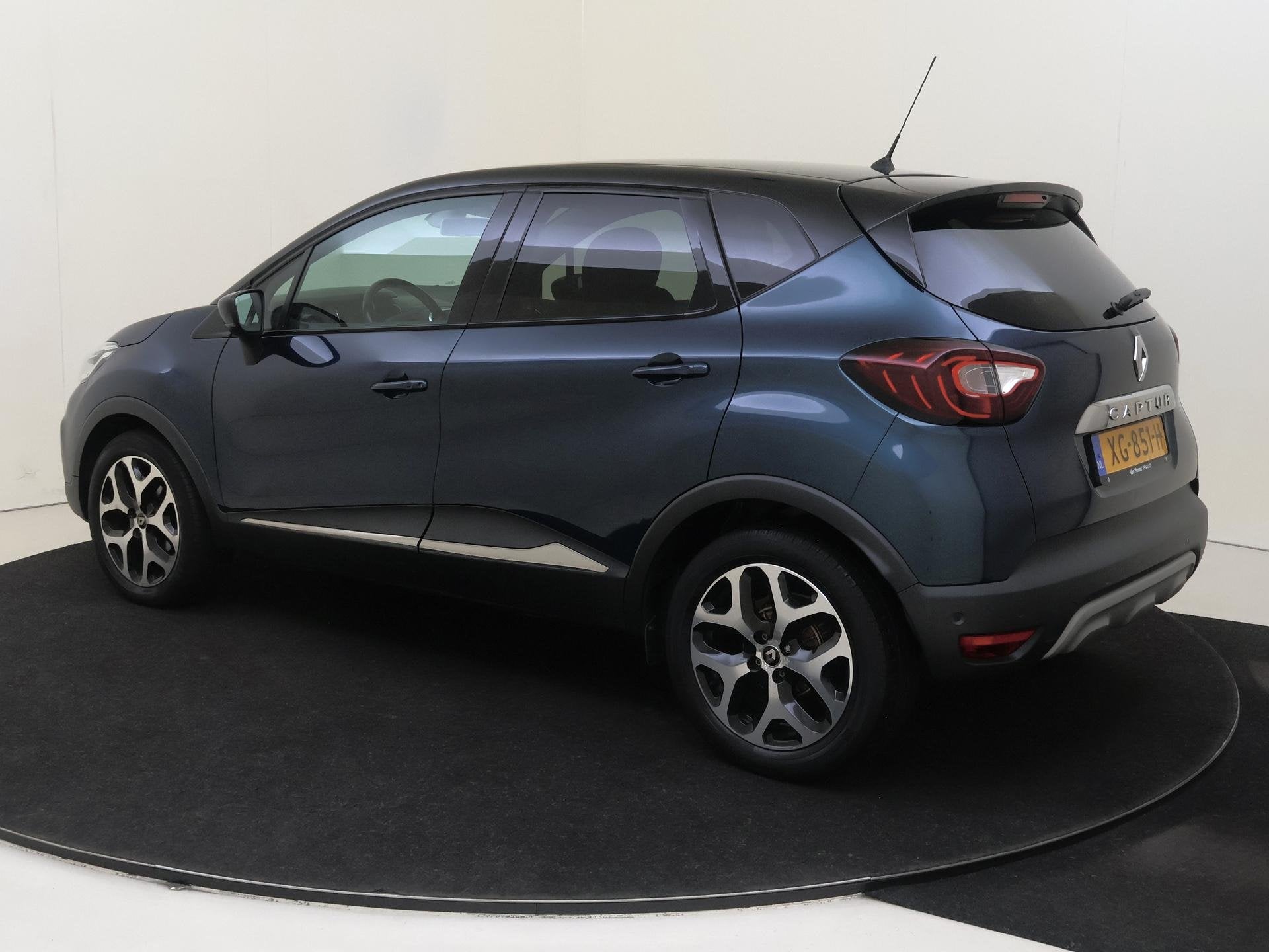 Renault Captur 0.9 TCe Intens 90PK | Navigatie | Achteruitri, Voorwielaandrijving, 898 cc, Stof, Gebruikt