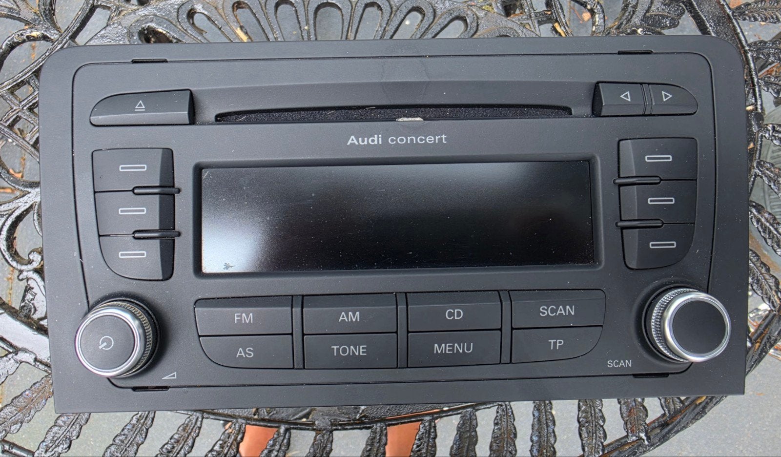 Audi Concert Radio voor Audi A3 (8P0 035 186 AB), Auto diversen, Autoradio's, Gebruikt, Ophalen