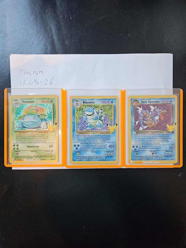 Pokémon Celebrations Venusaur Blastoise Dark Gyarados, Hobby en Vrije tijd, Verzamelkaartspellen | Pokémon, Ophalen of Verzenden