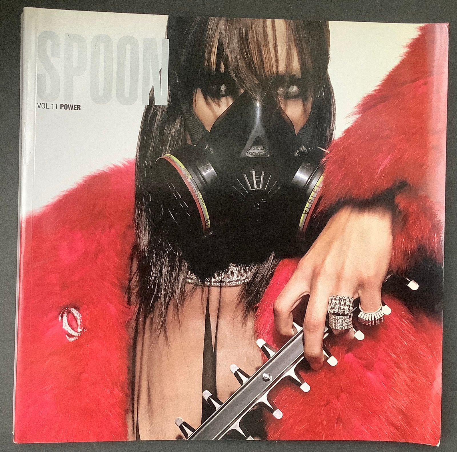 SPOON Magazin Fashion Fotografie nr 11 Thema POWER 192 pag., Boeken, Ophalen of Verzenden, Nieuw, Fotografen