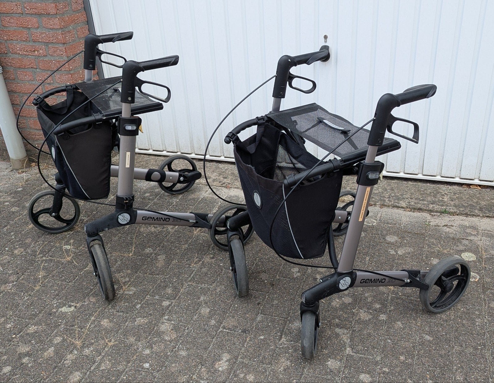 2 x Rollator handicare gemino 30.
beide in heel goede staat., Diversen, Ophalen