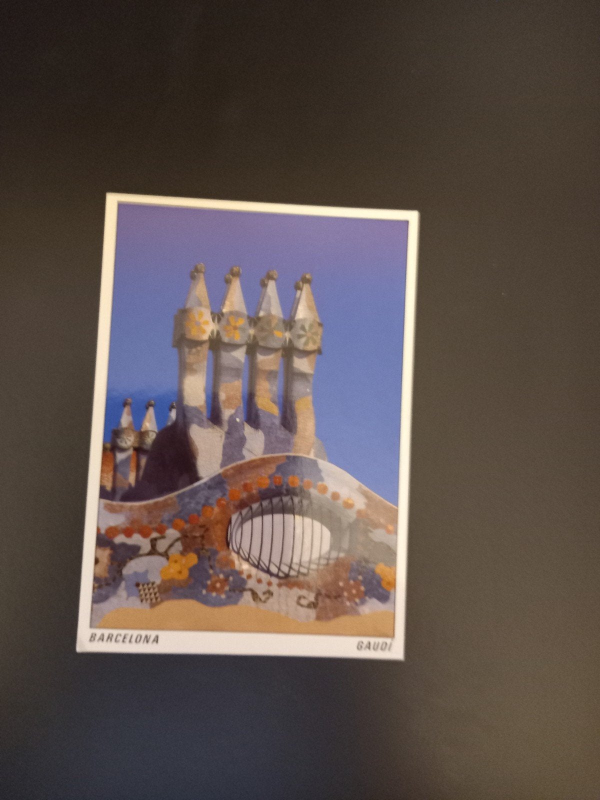 kunstkaart  Gaudi. Barcelona.  Gelopen, Verzamelen, Verzenden, Gelopen, Sterren en Beroemdheden